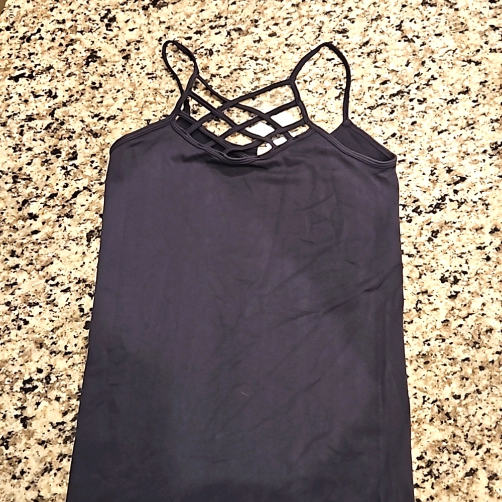 Yahada tank top, cutout front